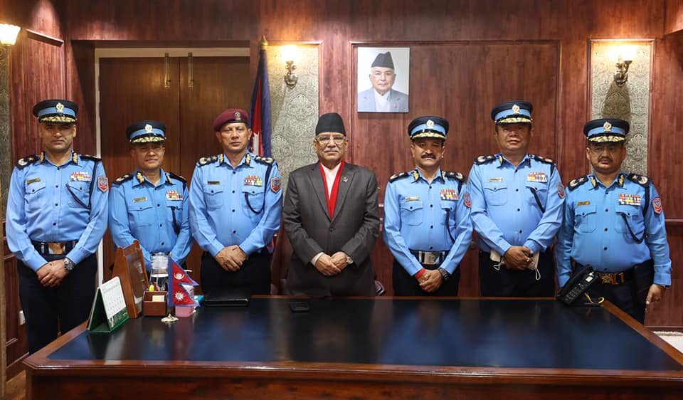 बढुवा भएका पाँच एआईजीले लगाए दर्ज्यानी चिह्न, प्रधानमन्त्रीले दिए बधाई