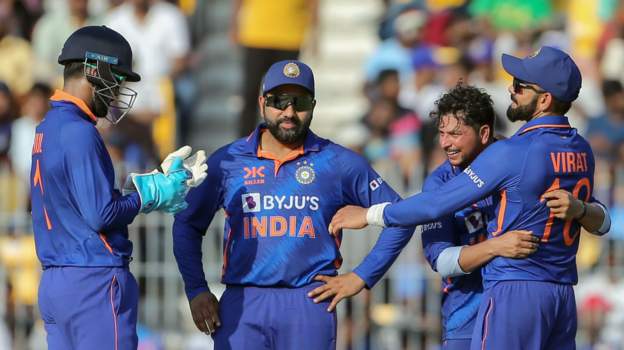 भारतीय कप्तान रोहित शर्माले अस्ट्रेलियासँग एकदिवसीय सिरिज हारेपछि कसलाई दोष दिए ?