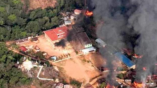 म्यानमारको सेनाले ३० जनाभन्दा बढीको नरसंहार गरेको आरोप