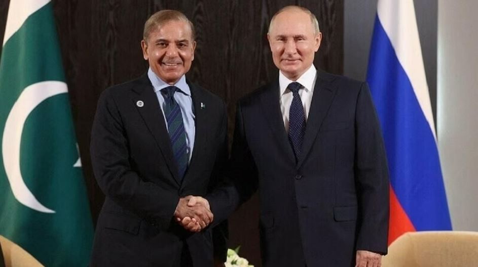 रुसले पाकिस्तानलाई धेरै सस्तो मूल्यमा तेल दिएर सहयोग गर्ने