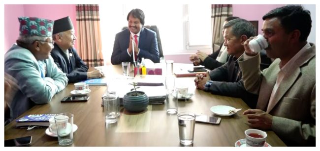 जनमतसँग एमाले नेताहरुले मागे मत, सिके राउतले भने- पार्टीमा छलफल गर्छौं