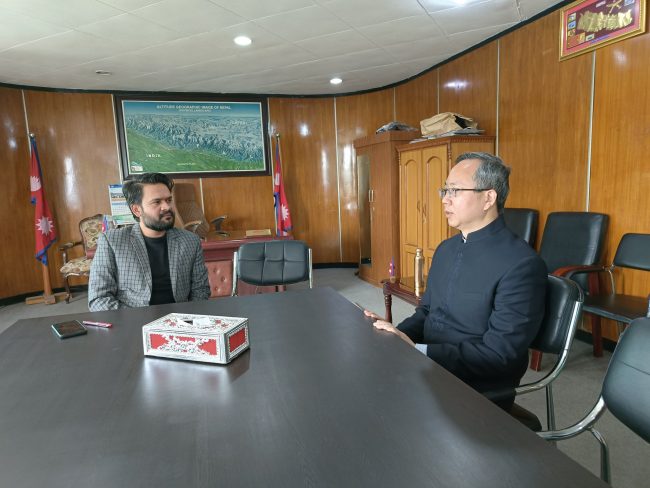 काठमाडौंका मेयर र चिनियाँ राजदुतबीच भेटवार्ता