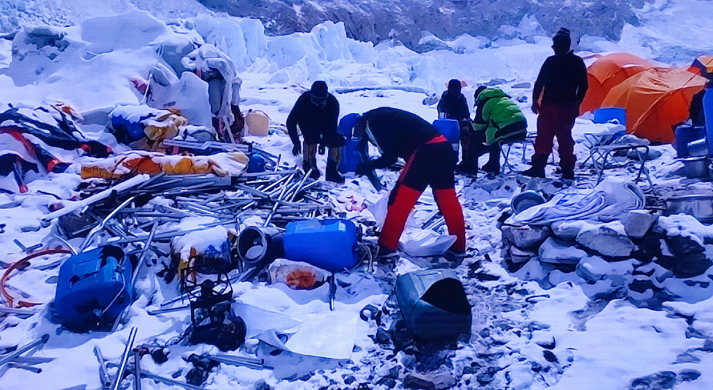 ‘सफा हिमाल अभियान’ : ३५ हजार ७०० किलो फोहर सङ्कलन