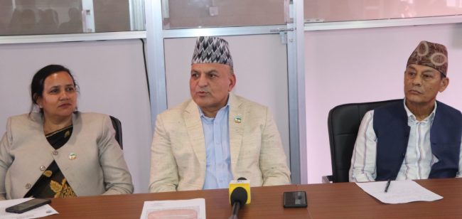 बहुमत गुमाएपछि राजिनामा दिन मुख्यमन्त्री अधिकारीलाई कांग्रेसको सुझाव