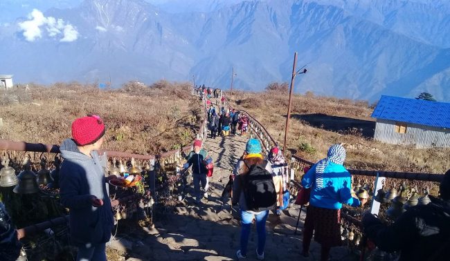 पाथीभरा पदमार्ग : ‘डस्टबिन’ रित्तो, आसपासमा फोहरको थुप्रो