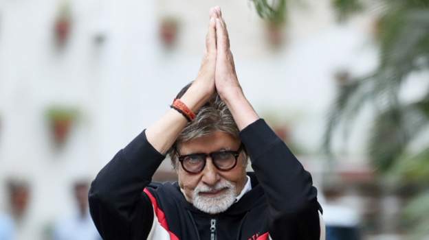 घाइते अमिताभ बच्चन होली खेल्न नसकेपछि…