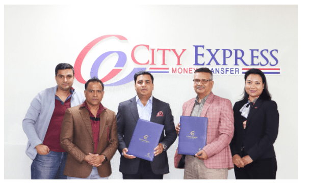 सिटी एक्सप्रेस मनी ट्रान्सफर मुन्द्रेको कमेडी क्लबको मुख्य प्रायोजक