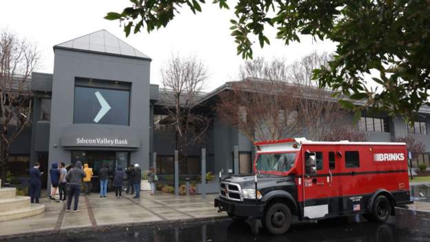 अमेरिकाको सिलिकन भ्याली बैंकमा तालाबन्दी, बैंकिङ संकट गहिरिने खतरा