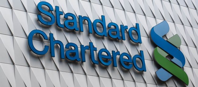 सबै बैंकले ब्याजदर घटाउँदा स्टान्डर्ड चार्टडलेले घटाएन