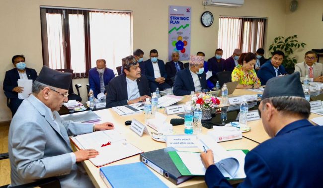 ठूला पूर्वाधार परियोजनामा लगानी केन्द्रित गरौँ : प्रधानमन्त्री दाहाल