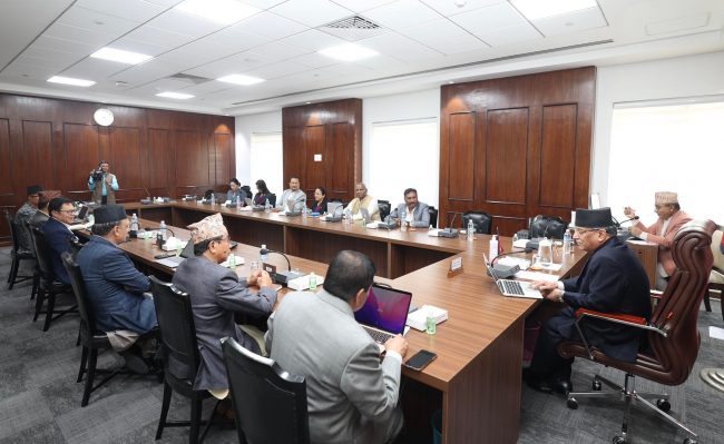 सिंहदरबारमा मन्त्रिपरिषद बैठक जारी