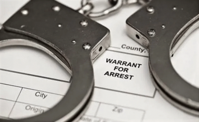 कपिलवस्तुका न्यायाधीश भुवन गिरीकी पत्नी आरती रावललाई पक्राउ पुर्जी जारी