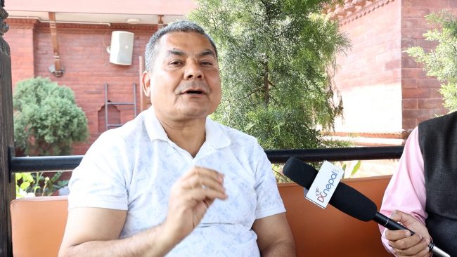 रास्वपाका अन्य तीन जना सांसदको अडियो सार्वजनिक गर्ने दुर्गा प्रसाईंको चेतावनी [भिडियो]