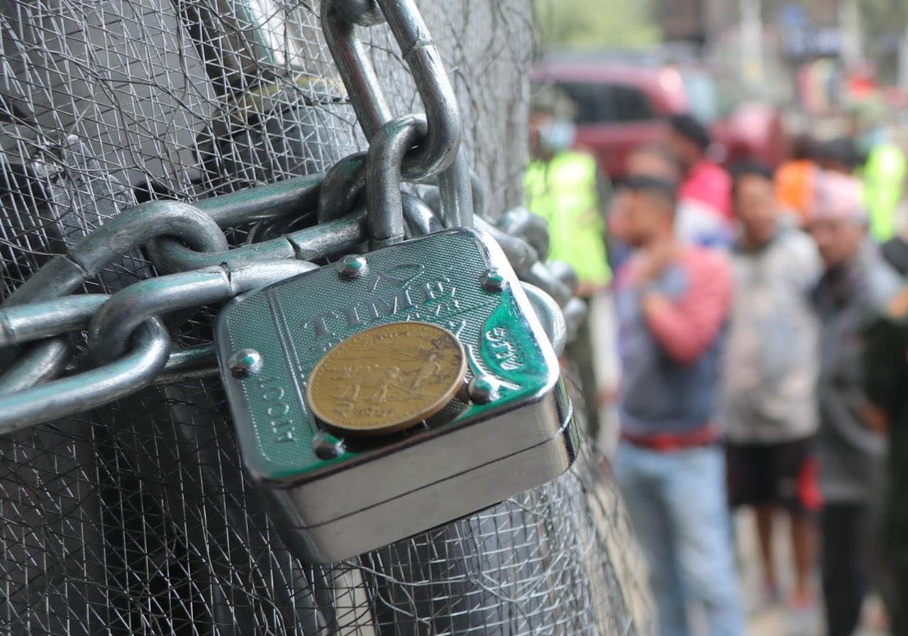 बालाजुको कोतः धुकु पेट्रोल पम्पमा महानगरको सिल