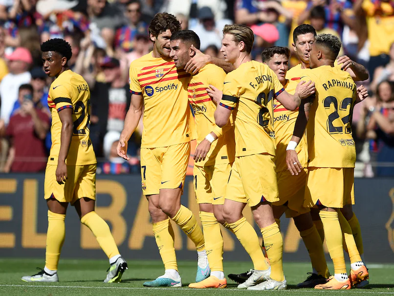 स्पेनिस ला-लिगा: एट्लेटिकोलाई हराउँदै बार्सिलोनाकाे अग्रता कायमै