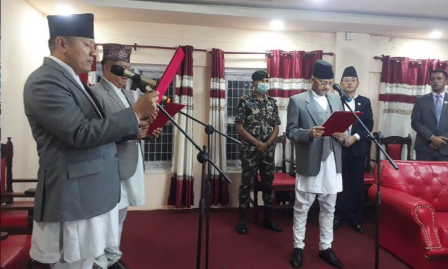 बागमती प्रदेशमा कांग्रेसबाट २ मन्त्रीले लिए पद र गोपनीयताको शपथ