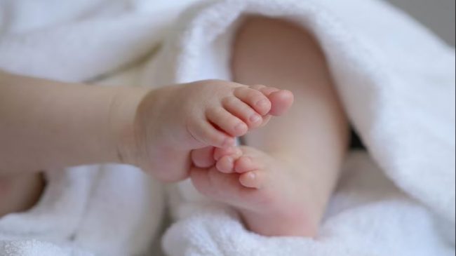 आमाले सात दिनको बच्चा बेवारिसे छोडिन्, साथमा छोडिन् चिठ्ठी, यस्तो लेखिएको थियो !