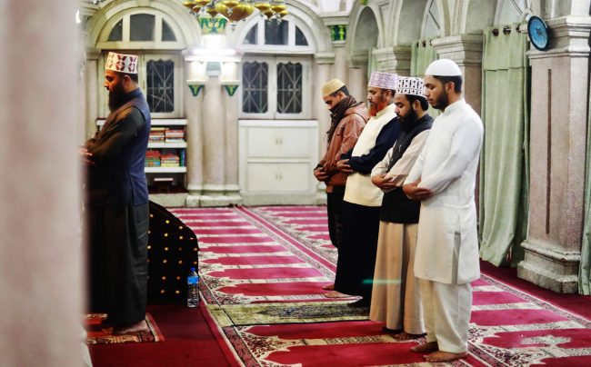 इस्लाम धर्मावलम्वीहरुले आज इदुलफित्र पर्व मनाउँदै