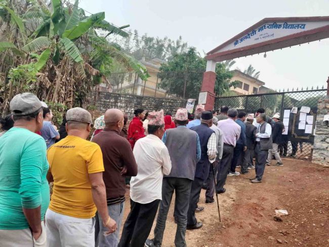 देवघाटको मतपत्र पुगेपछि तनहुँ १ को मतगणना सुरु गरिने