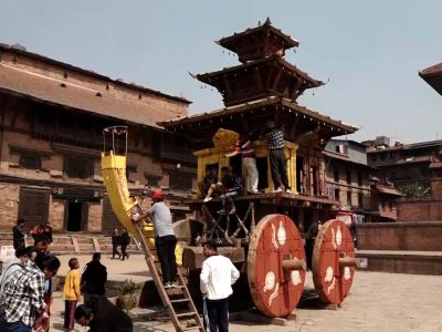 भक्तपुरमा आठ दिन नौ रातसम्म मनाइने बिस्का आजबाट जात्रा सुरु