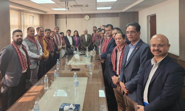 कर्जाको व्याजदर घटाउन केन्द्रीय बैंक लाग्नुपर्छः महासङ्घ