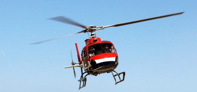 उपल्लो डोल्पामा बिरामी उद्धार गर्न जाने हेलिकोप्टरमा कर्मचारीको रजाइ