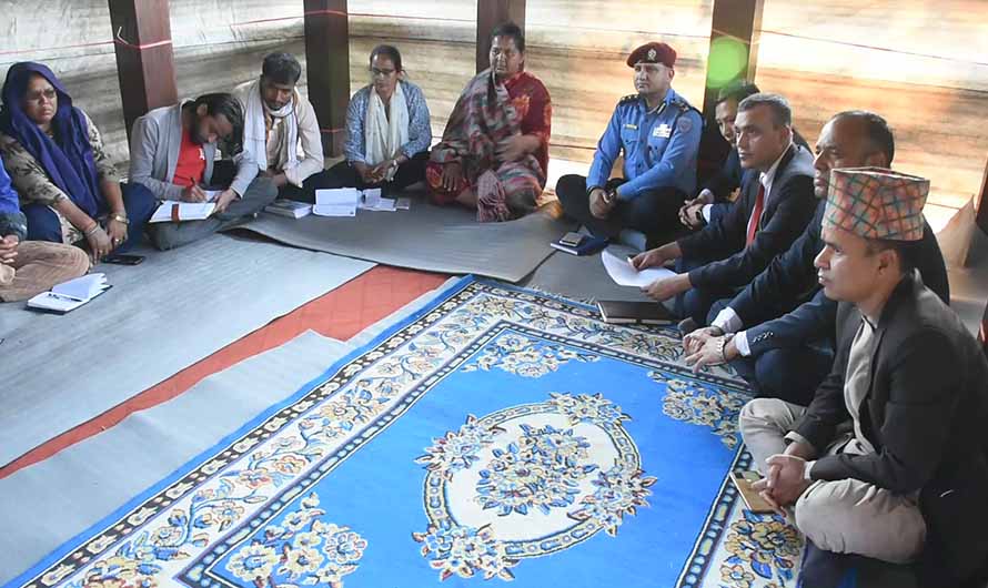 मिटरब्याज पीडितसँग वार्ताको प्रतीक्षा गर्दै सरकारी वार्ता टोली