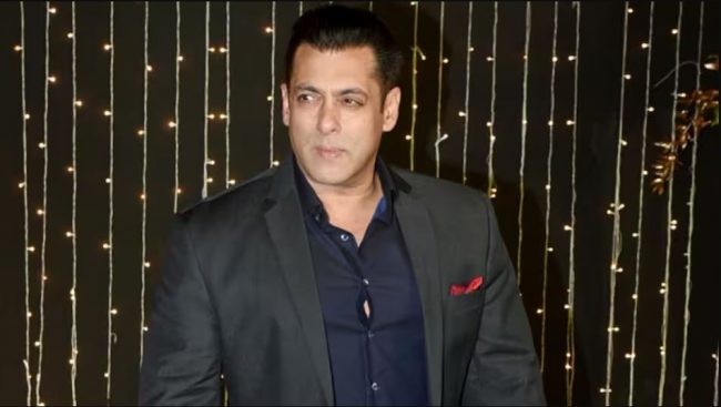 सलमान भन्छन्– ओटीटीमा सेन्सरसिप आवश्यक