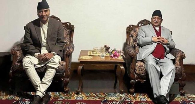 पदाधिकारी बैठक बस्नु अघि देउवाले किन भेटे प्रधानमन्त्री प्रचण्डलाई?