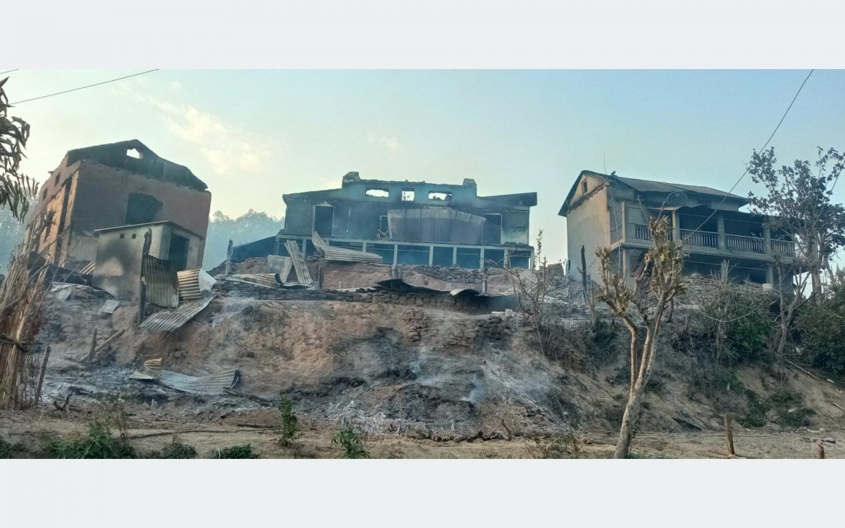 पाल्पामा आगलागीबाट चार घर जलेर नष्ट, दुई जना घाइते