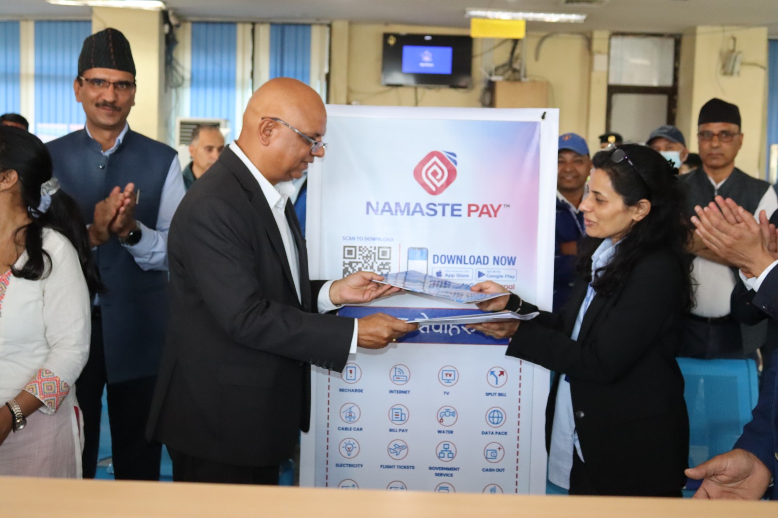 ‘नमस्ते पे’ को क्युआर कोडमार्फत विभिन्न सेवाको विल भुक्तानी गर्न सकिने