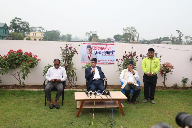 अयोग्य लडाकुलाई दुई लाख दिने निर्णयबाट पछि हट्न सकिँदैन : प्रधानमन्त्री