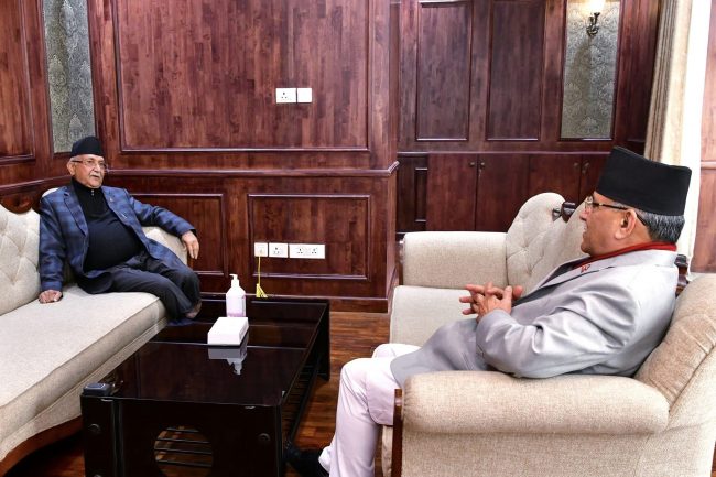 प्रधानमन्त्रीलाई भेटेपछि ओलीले भने- यो षड्यन्त्रपूर्ण छ, निर्दोष फसाउन खोजियो भने सहँदैनौँ