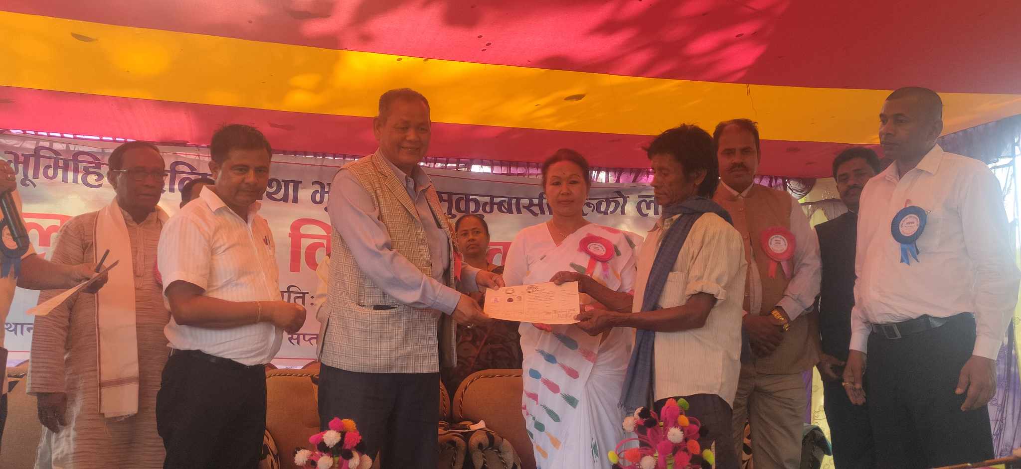 आफ्नै देशको नागरिकलाई विदेशी बनाउने देशद्रोही होः तेजुलाल चौधरी