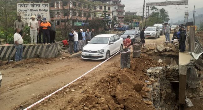 अठार घन्टापछि एकतर्फी खुल्यो पृथ्वी राजमार्ग