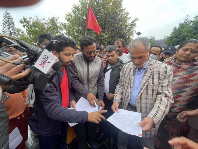 मिटरब्याज पीडित २९ दिनदेखि धर्नामा, सरकारको बेवास्ता