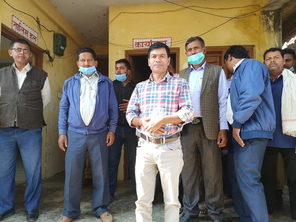प्रशासकीय अधिकृत नपठाएको भन्दै गढीमाईमा सत्तारूढ गठबन्धनका नेतालाई प्रवेश निषेध!