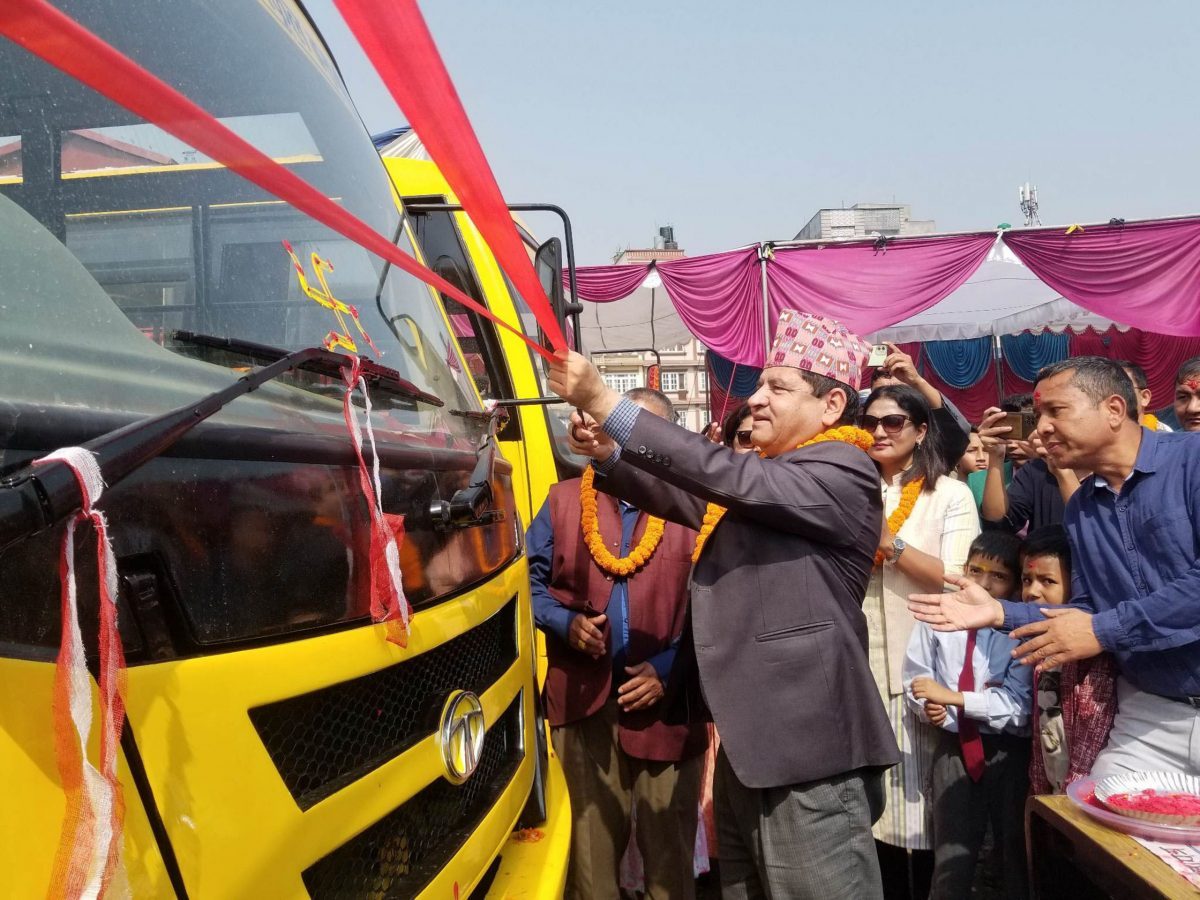 एक सातामै सवारी चालक अनुमतिपत्र पाउने व्यवस्था हुन्छ: यातायात मन्त्री ज्वाला