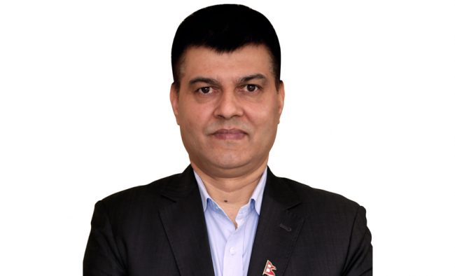 नक्कली भुटानी शरणार्थी प्रकरणमा मुछिएका सचिव पाण्डेलाई म्याद थप्न जिल्ला अदालत लगियो