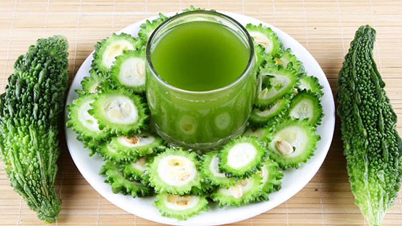 करेला लाभदायक हुनुका साथै हुन्छ हानिकारक, थाहा पाउनुहोस् कसरी ?