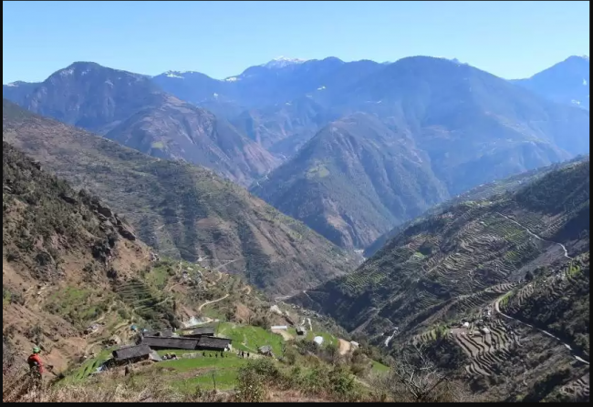 बागलुङका अधिकांश भेगमा आकाशे पानीकै भरमा खेती,  सधैँ सिँचाइकै पिरलो