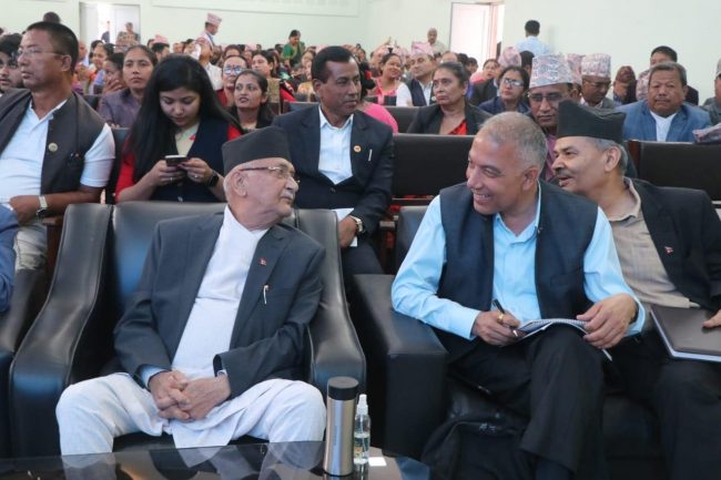 स्थानीय तहका प्रतिनिधिलाई एमालेको प्रशिक्षण (तस्बिरहरु)