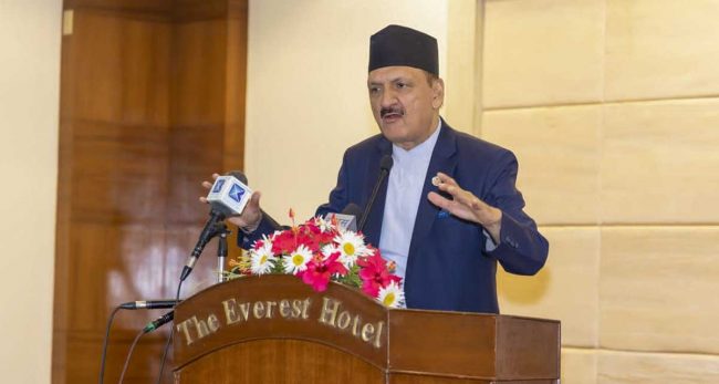 अहिले सबैभन्दा ठूलो चुनौती स्रोतको छ : अर्थमन्त्री डा. महत