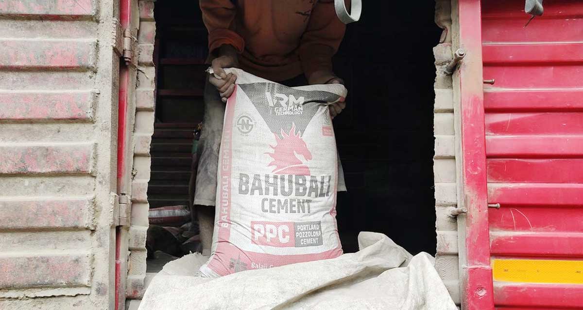 ‘बाहुबली’ र ‘श्रृष्टी’ ब्राण्डका नेपाली सिमेन्ट भारत निर्यात