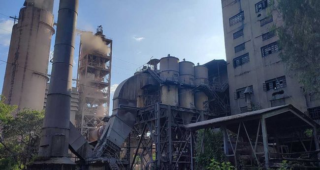 निरन्तर घाटा व्यहोर्दै हेटौँडा सिमेन्ट उद्योग, चालु आर्थिक वर्ष ११ करोड १५ लाखको घाटा