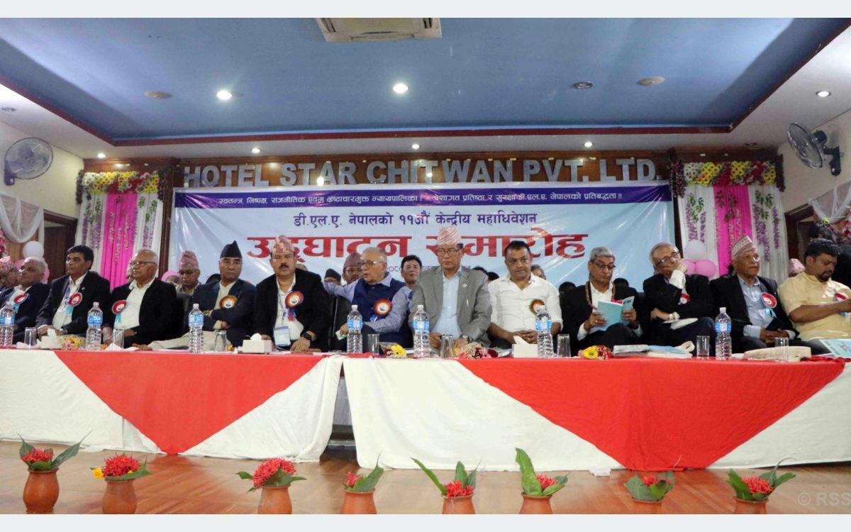 कांग्रेसमा दुई पटकभन्दा बढी सभापति हुन पाइँदैन, मैले फेरि हुन्छु भनेको छैनः सभापति देउवा