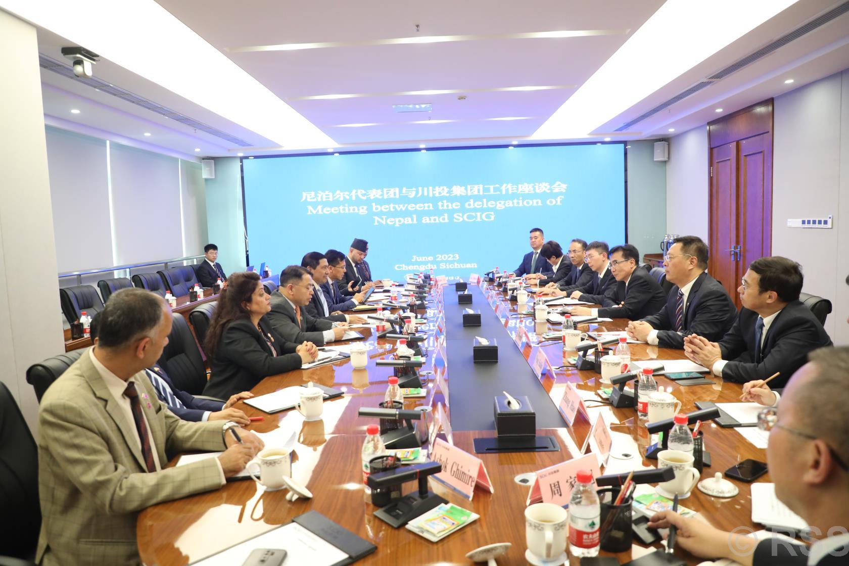 थप लगानी बढाउन चिनियाँ लगानीकर्तालाई उपप्रधानमन्त्री श्रेष्ठको आग्रह