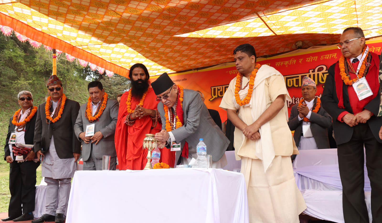 अन्तर्राष्ट्रिय आध्यात्मिक सम्मेलन उद्घाटन गर्दै प्रधानमन्त्रीले भने- खप्तडको समग्र विकासका लागि पहल गर्छु