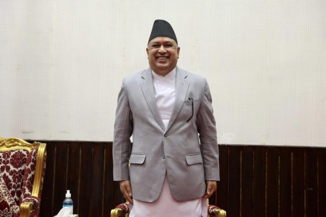 प्रधानन्यायाधीशमा हरिकृष्ण कार्की नियुक्त, पद तथा गोपनियताको शपथ लिए
