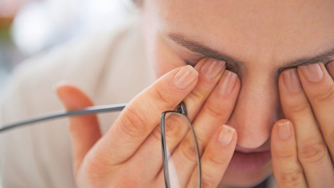 धमिलो देखिनु आँखाको समस्या मात्र होइन, यी गम्भीर रोगको लक्षण पनि हुनसक्छ!